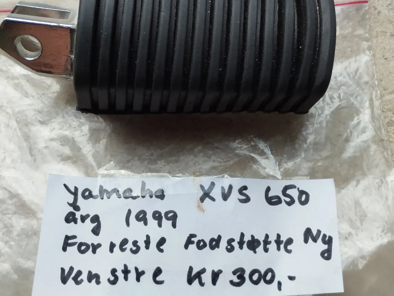Billede 1 - Forreste Fodstøtte Yamaha XVS 650, ( %)