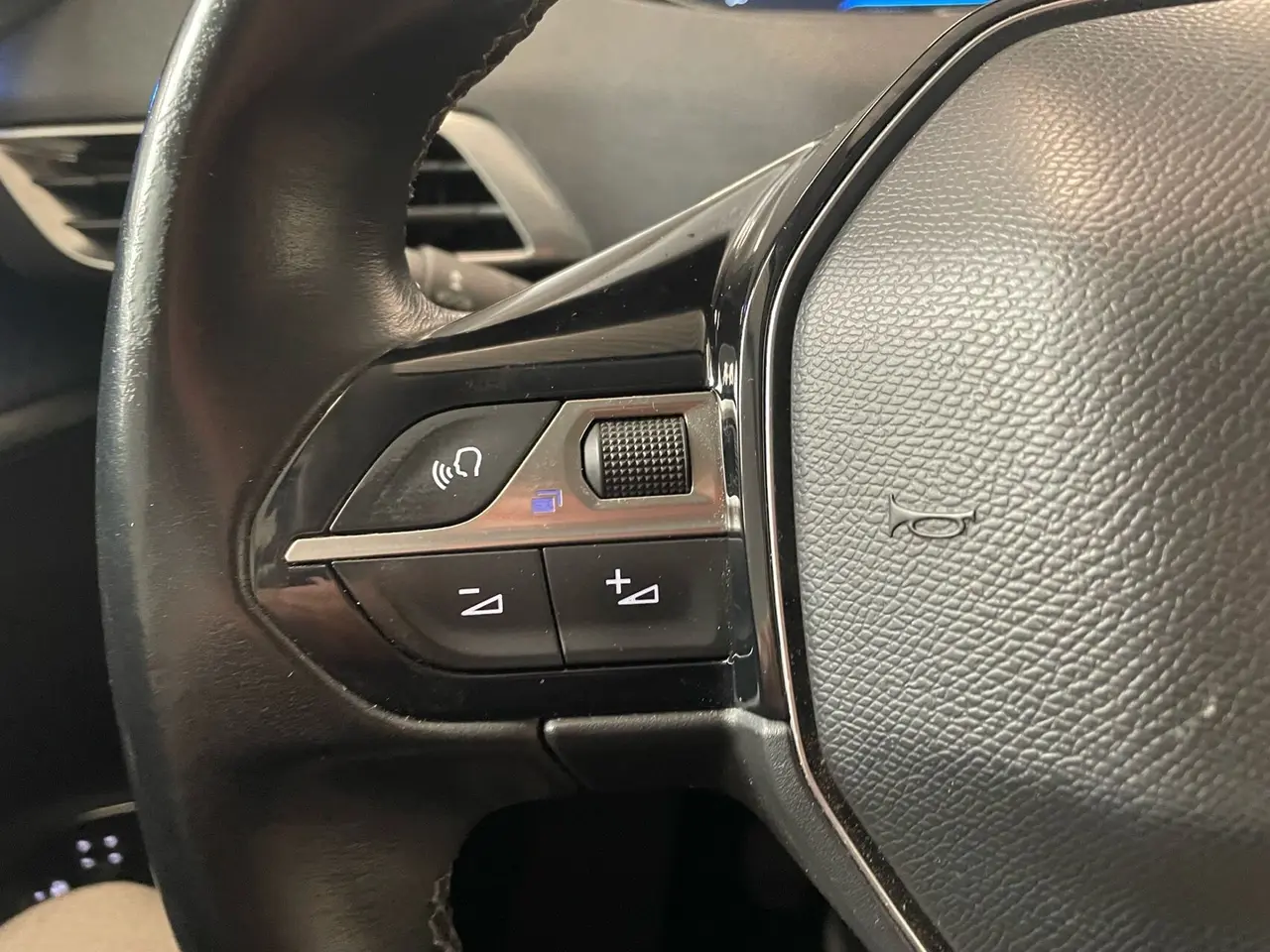 Billede 13 - Peugeot 3008 1,2 e-THP Allure 130HK 5d 6g
