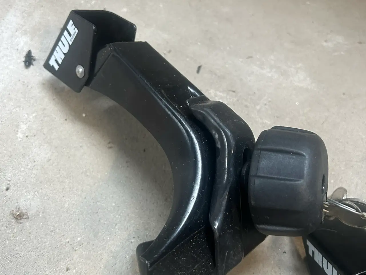 Billede 3 - Thule tagholder
