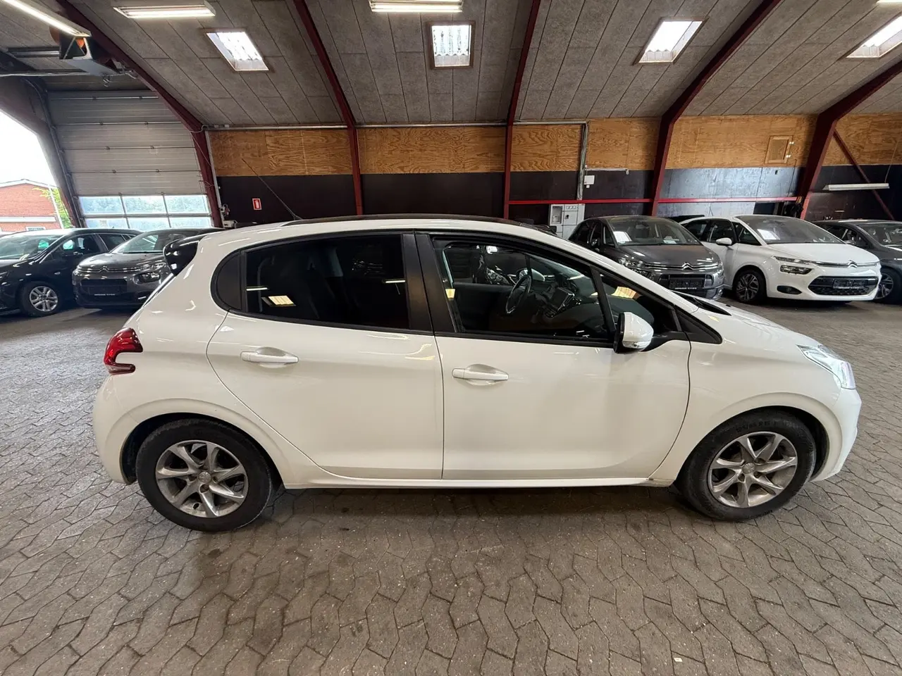 Billede 4 - Peugeot 208 1,6 BlueHDi 100 Desire Sky