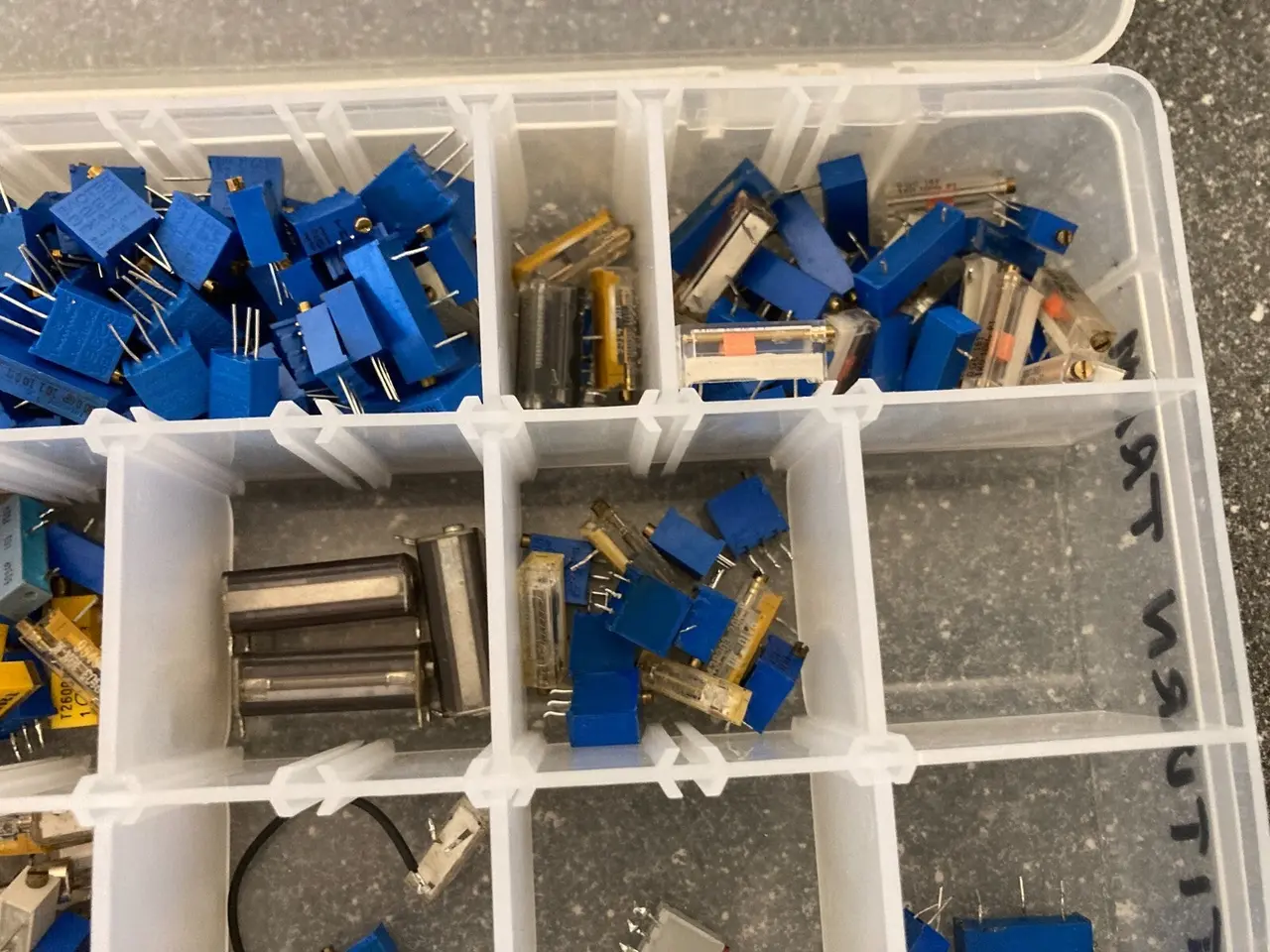 Billede 5 - blandet Trimmer Potentiometers and Switches parti