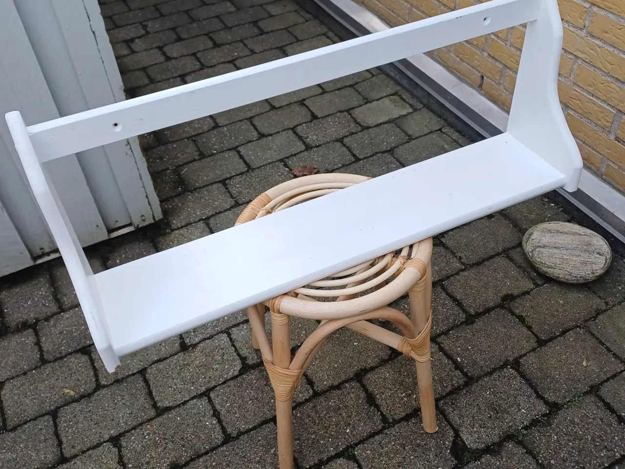 Billede 2 - Små møbler bambus  hylder