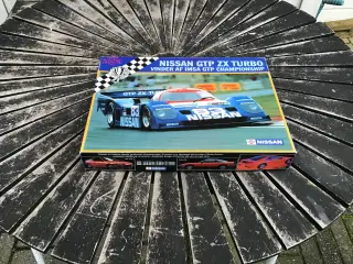 Nissan reklame puslespil retro