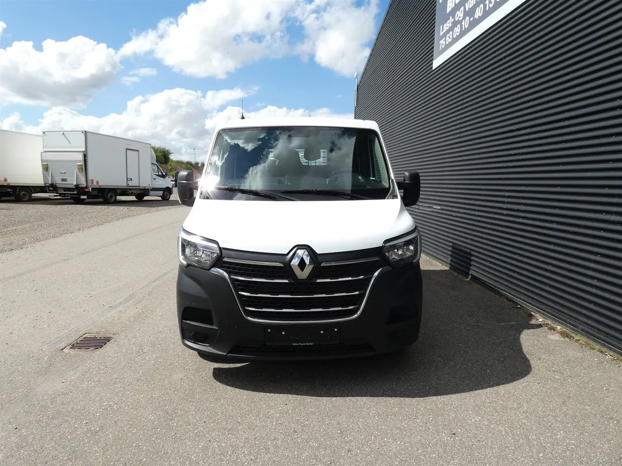 Billede 4 - Renault Master T35 L4 2,3 DCI Tekno RWD MANDSKABSBIL 165HK DobKab Man.