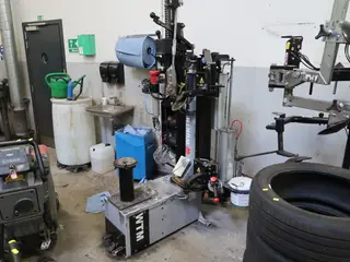 Dækapparat GIULIANO WTM 850