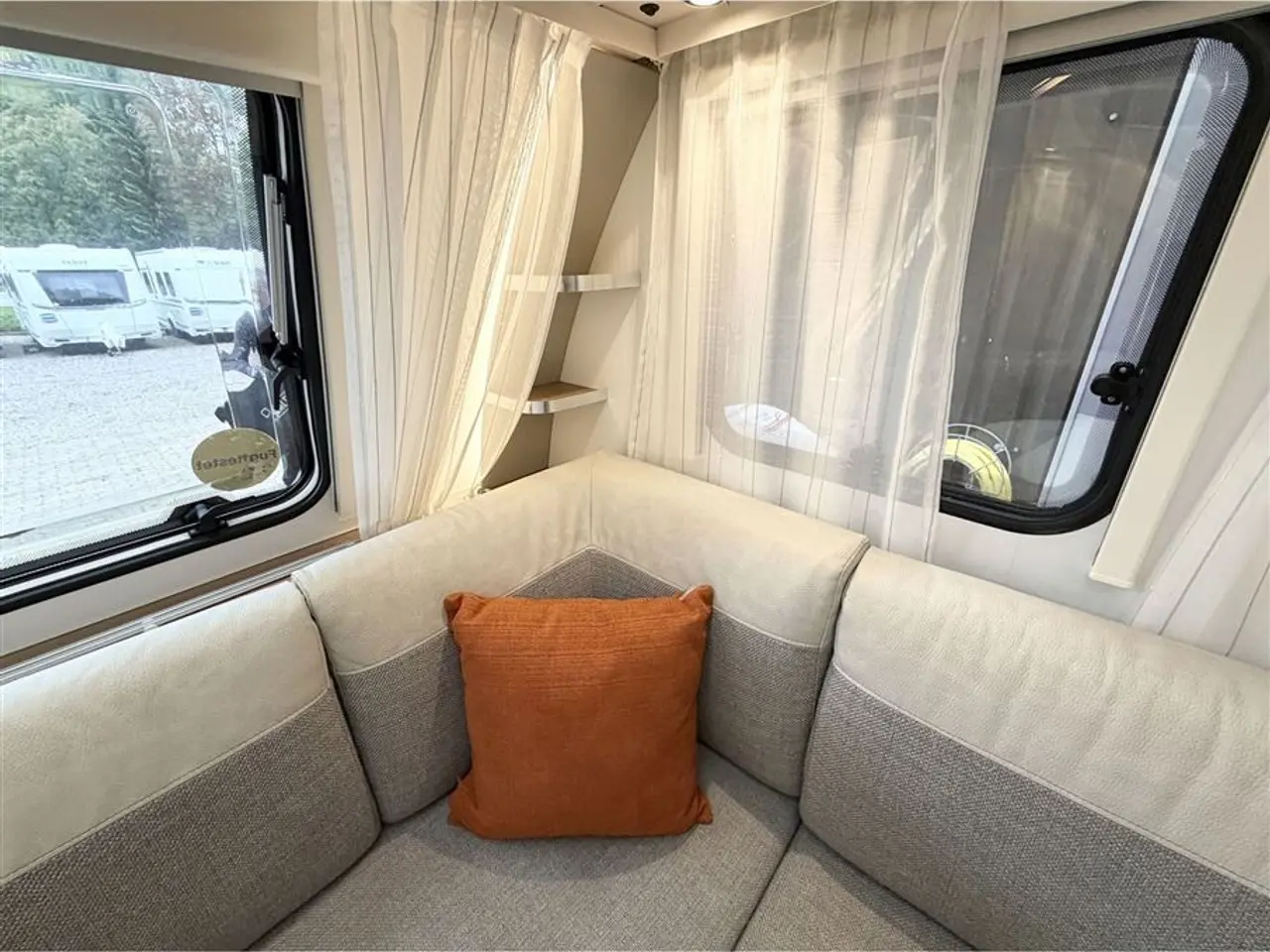 Billede 8 - 2020 - Adria Adora 472 UP   Fransk seng-Alde-Gulvtemp.-Mover-Fast markise