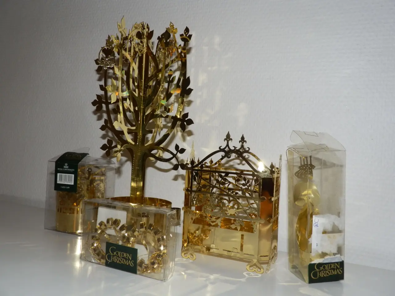Billede 6 - Royal Copenhagen, Golden Christmas julepynt.