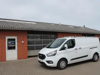 Ford Transit Custom 300 L2 2,0 TDCi 130 Trend