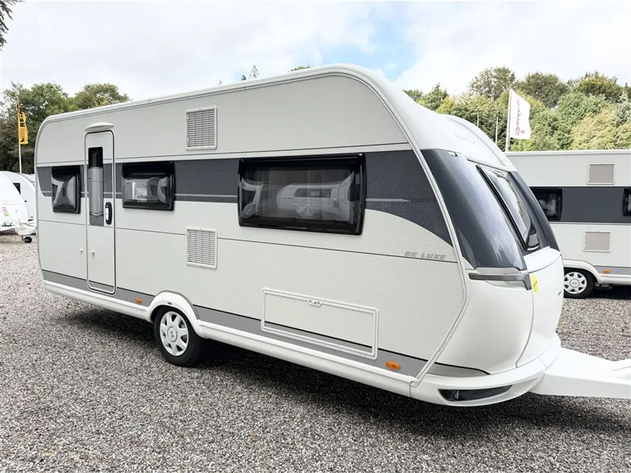 Billede 2 - 2023 - Hobby De Luxe 495 UL Enkeltsenge-Lamel-Gulvtemp.-Aircondition-Mover