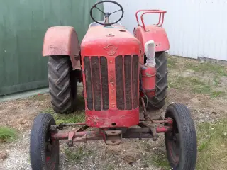 Hanomag R16