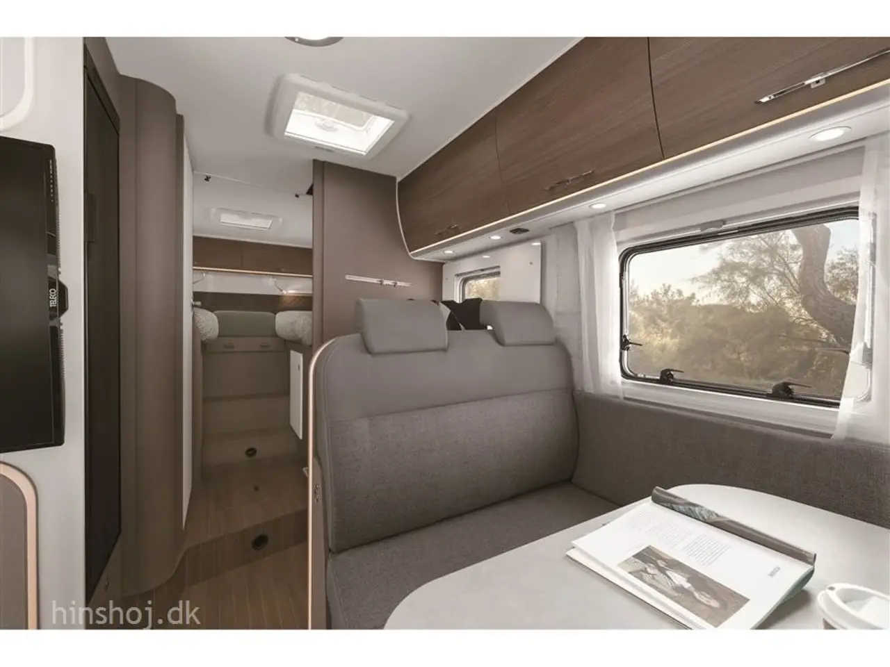 Billede 8 - 2025 - Etrusco T 7400 SB Aut Etrusco By Hymer – Italiensk Kvalitet og Komfort fra Hinshøj Caravan