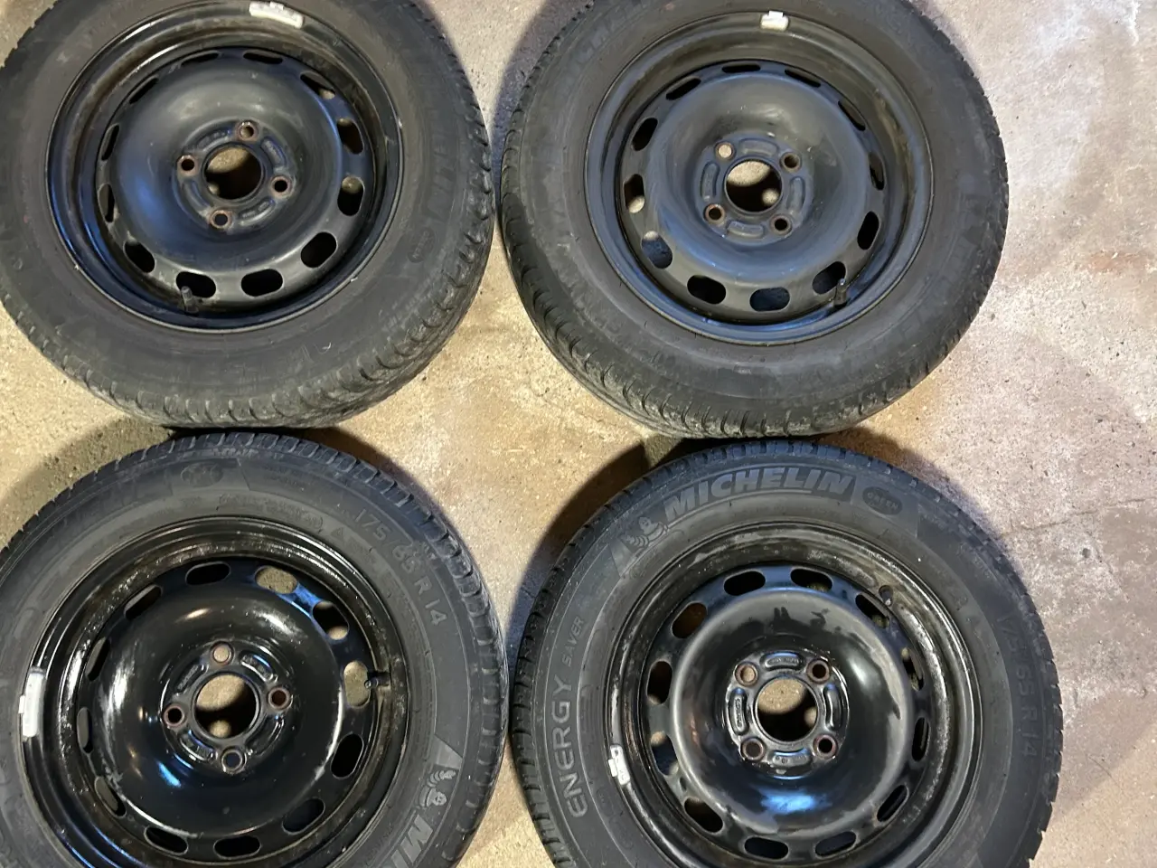Billede 1 - 4 Michelin Energy Saver dæk med fælge 175/65 R14