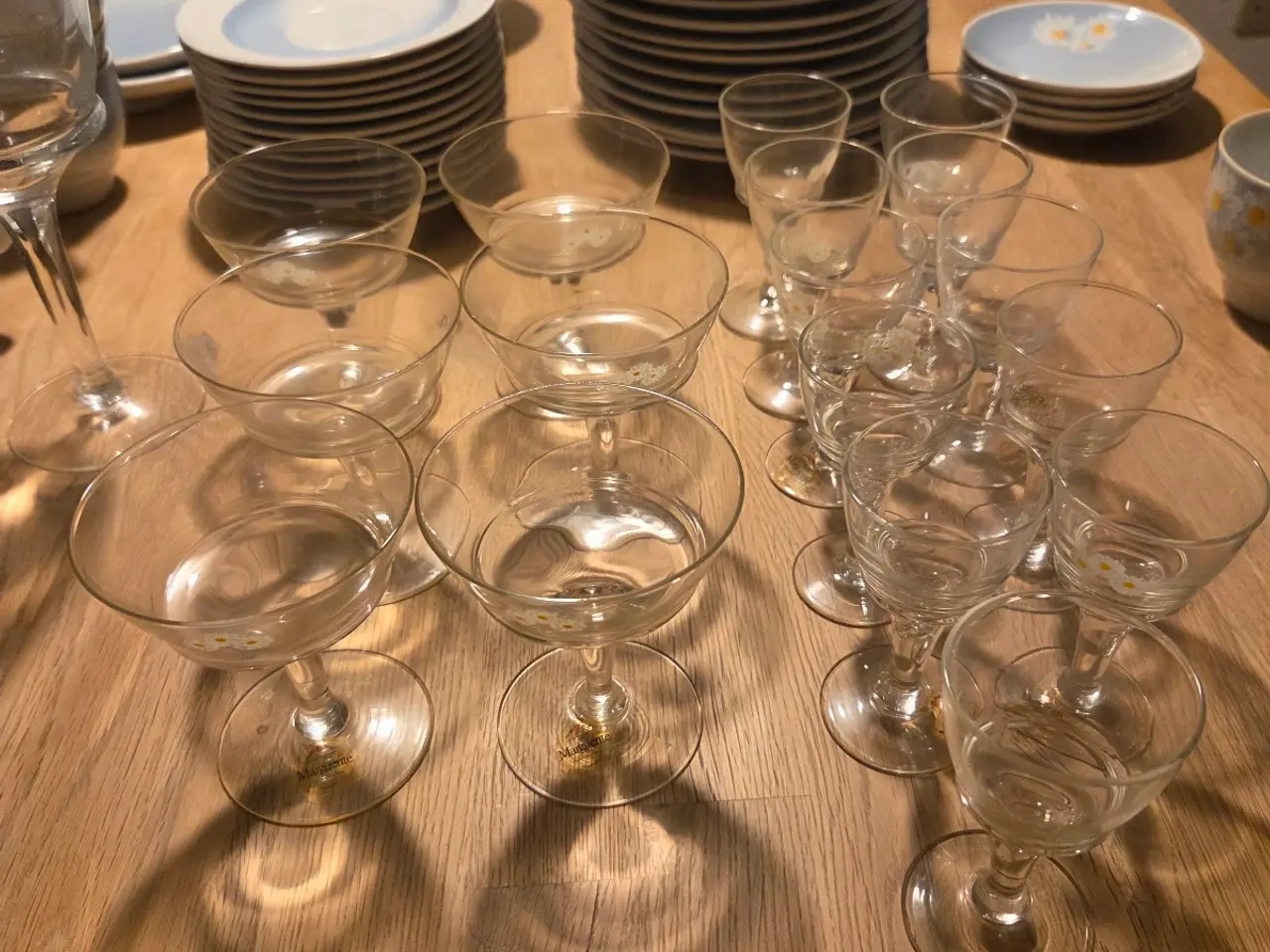 Billede 2 - Margueritte glas sælges billigt