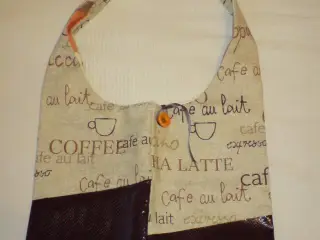 Ny engelsk design med Cafelatte tryk
