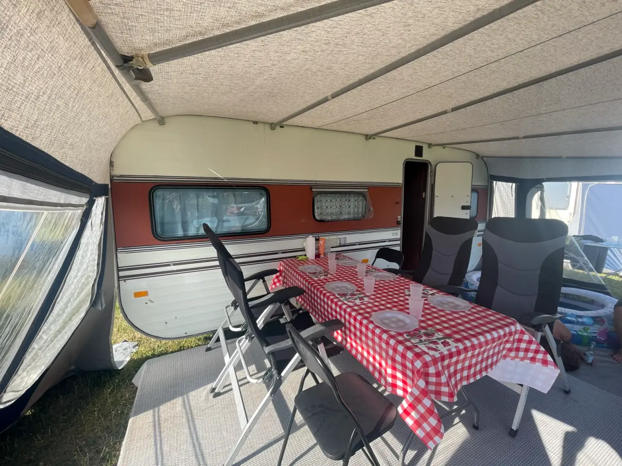 Billede 5 - Nyrenoveret Campingvogn