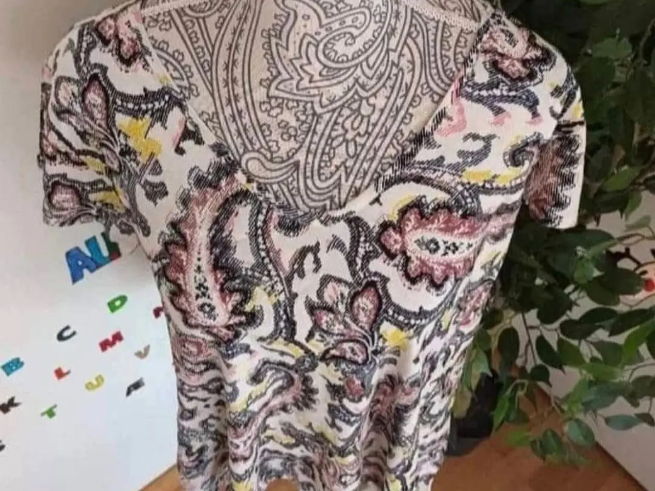 Billede 2 - Top. Masai. Medium