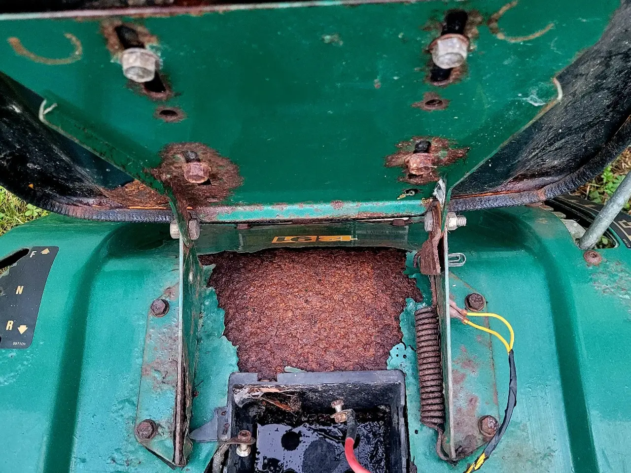 Billede 7 - Defekt Yard-Man havetraktor 
