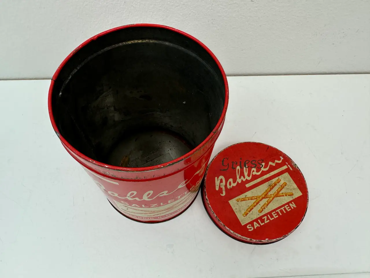 Billede 8 - 'Bahlsens' retro dåse