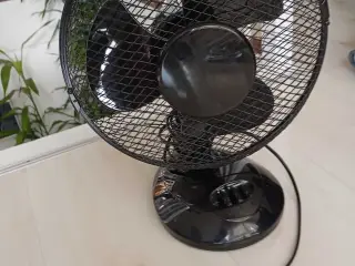 Bordventilator med 3 hastigheder