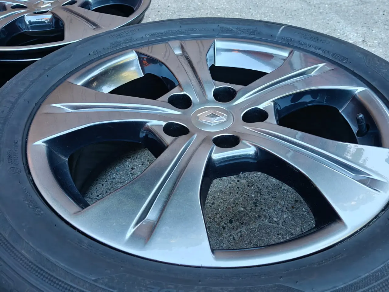 Billede 7 - Renault alufælge 17”