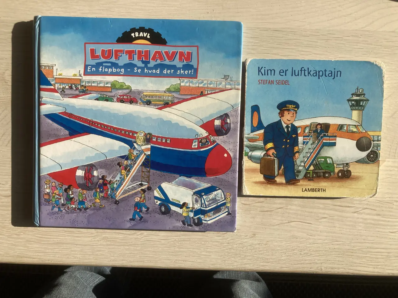 Billede 6 - Børnebøger med papsider - se billeder ;-)