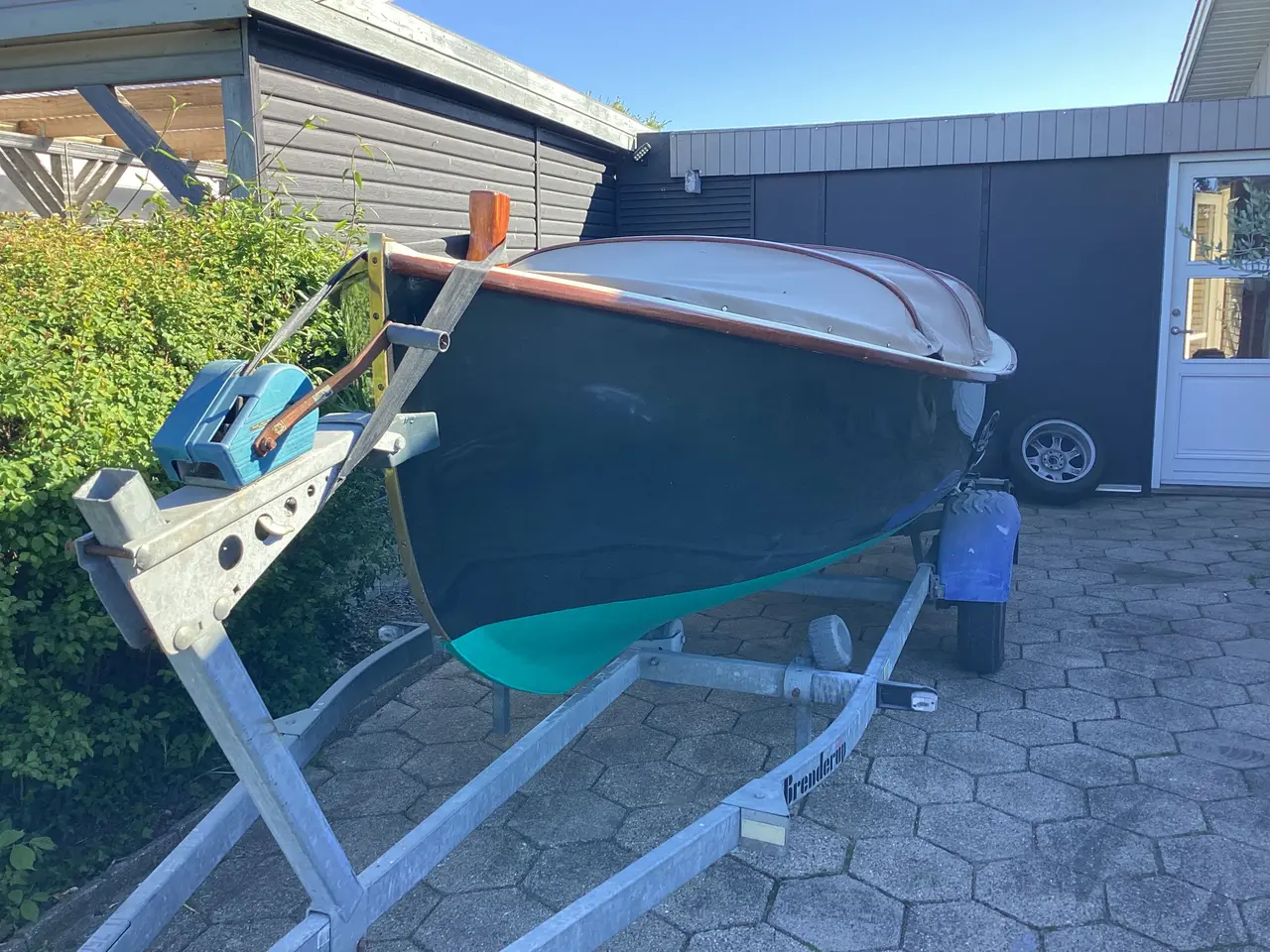 Billede 8 - Meget flot ny renoveret jolle 