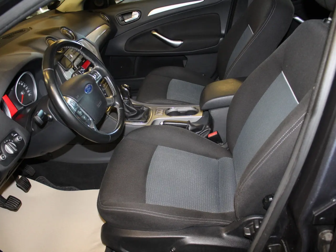 Billede 4 - Ford Mondeo 2,0 Trend stc.