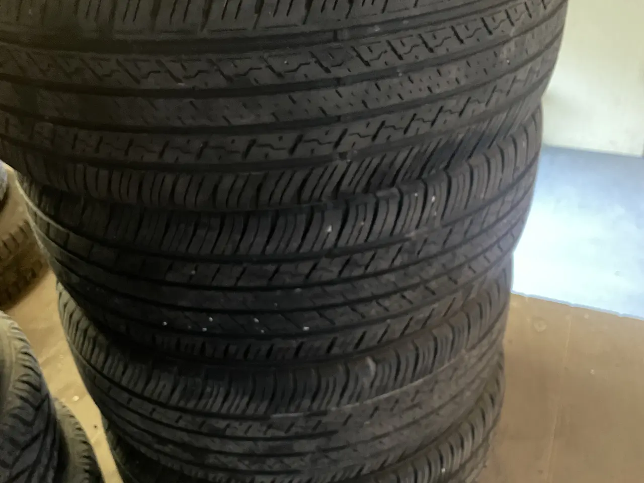 Billede 2 - Sommerdæk 235/55 r18