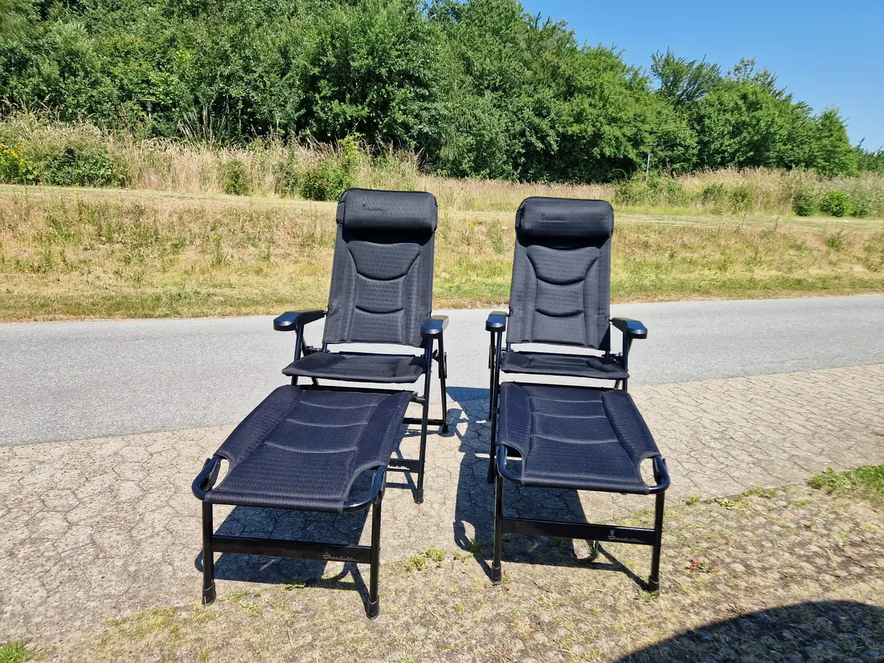 Billede 1 - Isabella campingstol loke sort med fodskammel