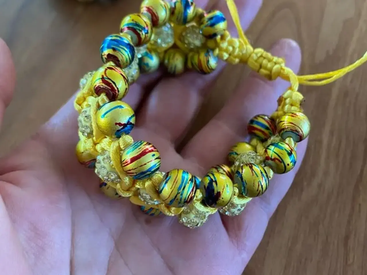 Billede 4 - Nye knyttede armbånd