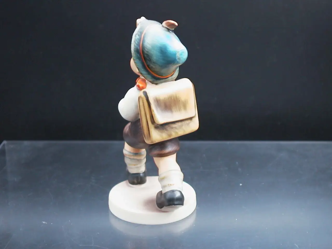 Billede 3 - Figur, Hummel Goebel - Dreng på vej til skole