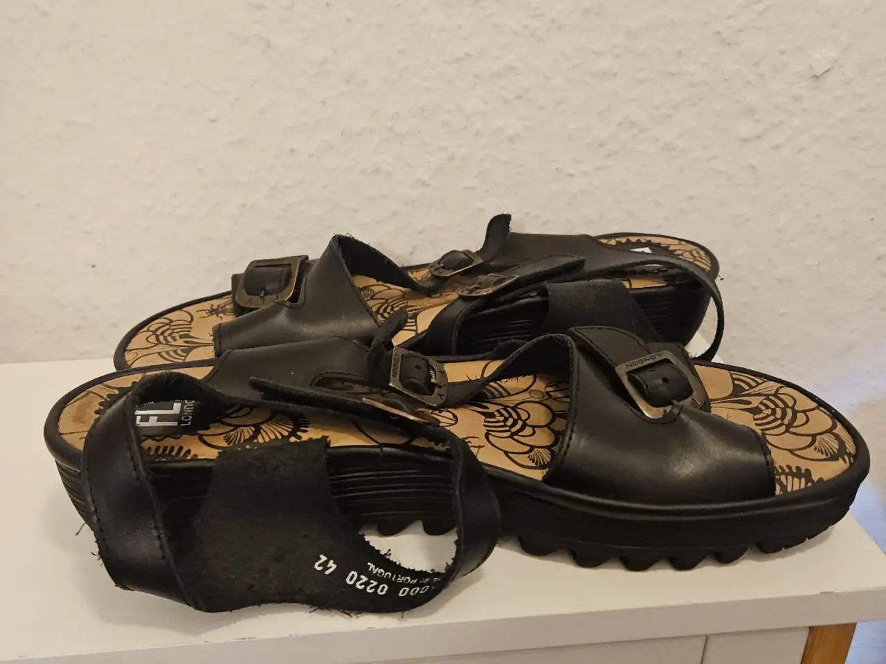 Billede 3 - Fly London sandaler str 42