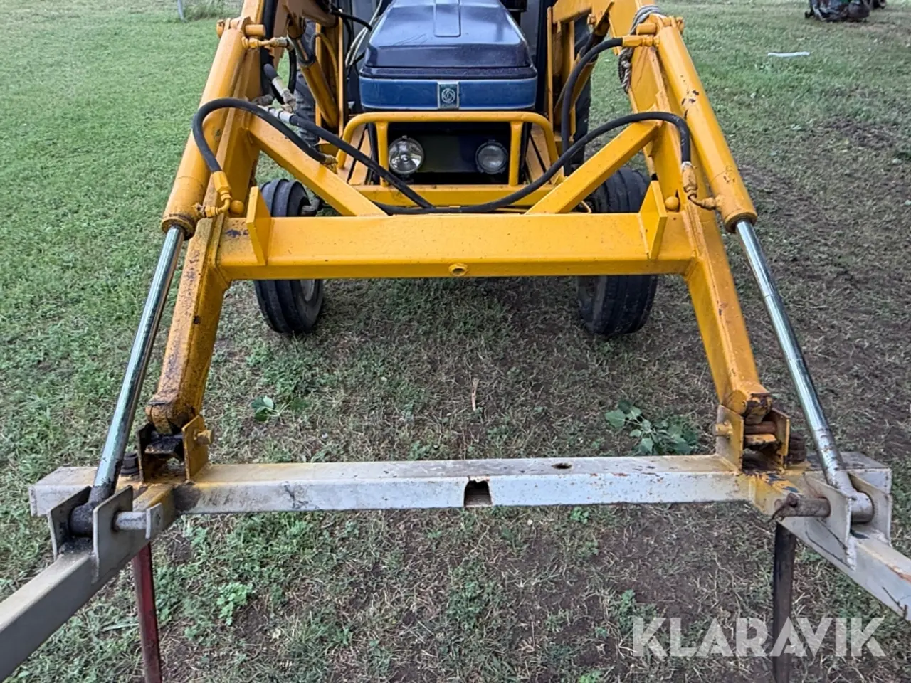 Billede 12 - Veterantraktor Leyland 270 - hydraulisk frontlæsser