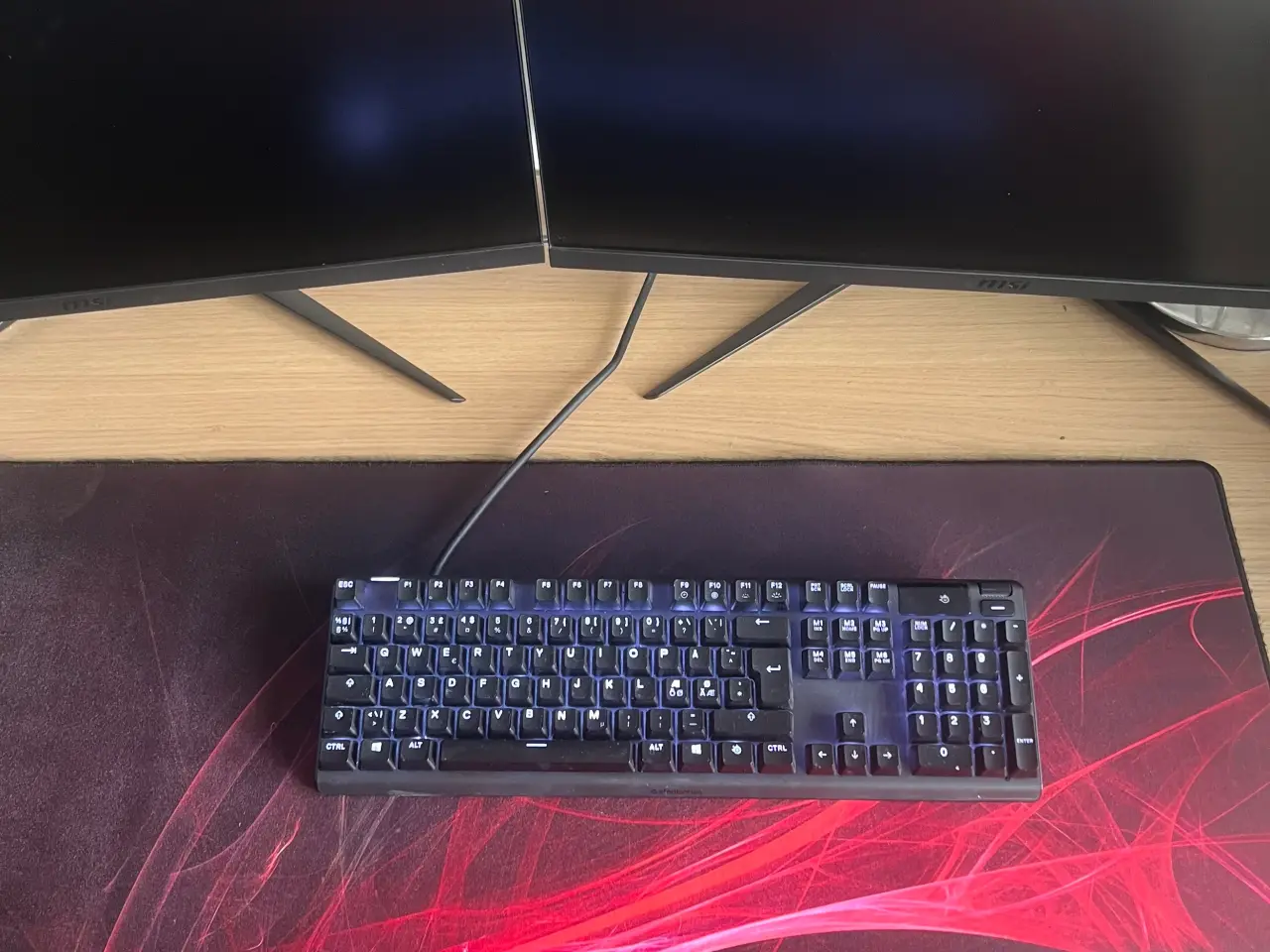 Billede 2 - Tastatur og mussemåtte 