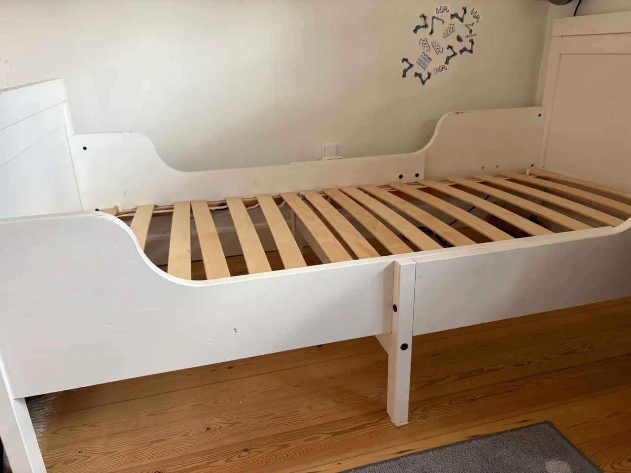 Billede 3 - Justerbar IKEA juniorseng - 2 stk.