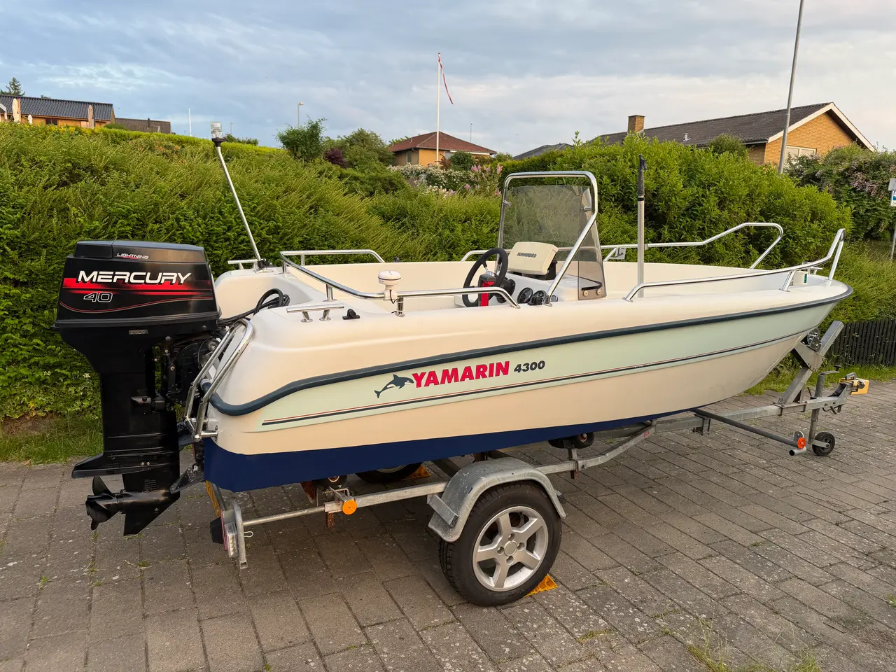 Billede 1 - Flot Yamarin 4300 styrepultbåd med 40HK motor