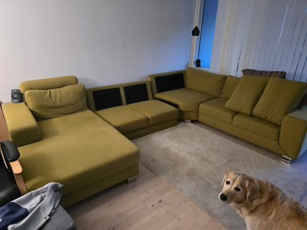 Billede 1 - Kæmpe 6-7 pers. U-sofa m. chaiselong (335x250 cm)