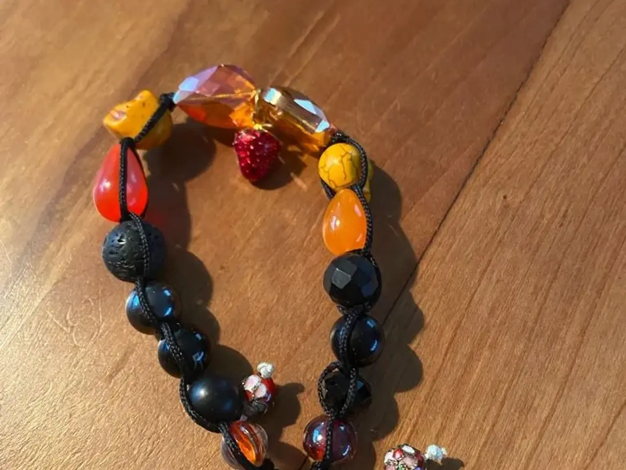 Billede 7 - Nye knyttede armbånd