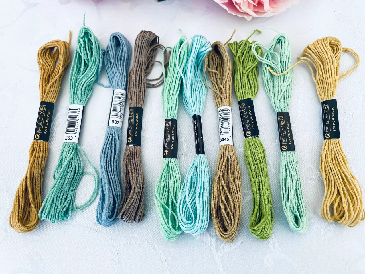 Billede 1 - Broderi garn 