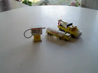 shell bil match box