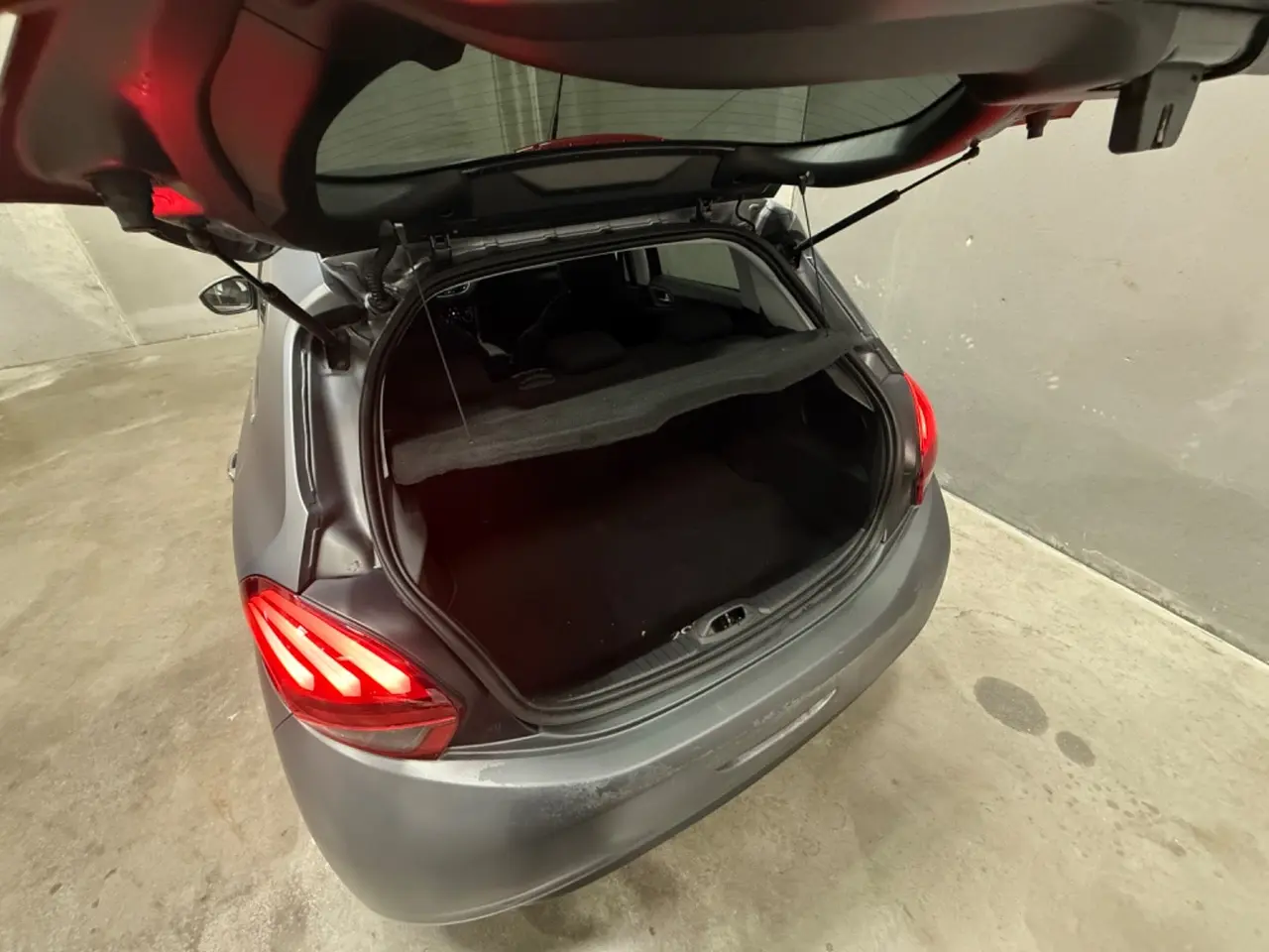 Billede 17 - Peugeot 208 1,2 e-THP 110 Allure EAT6