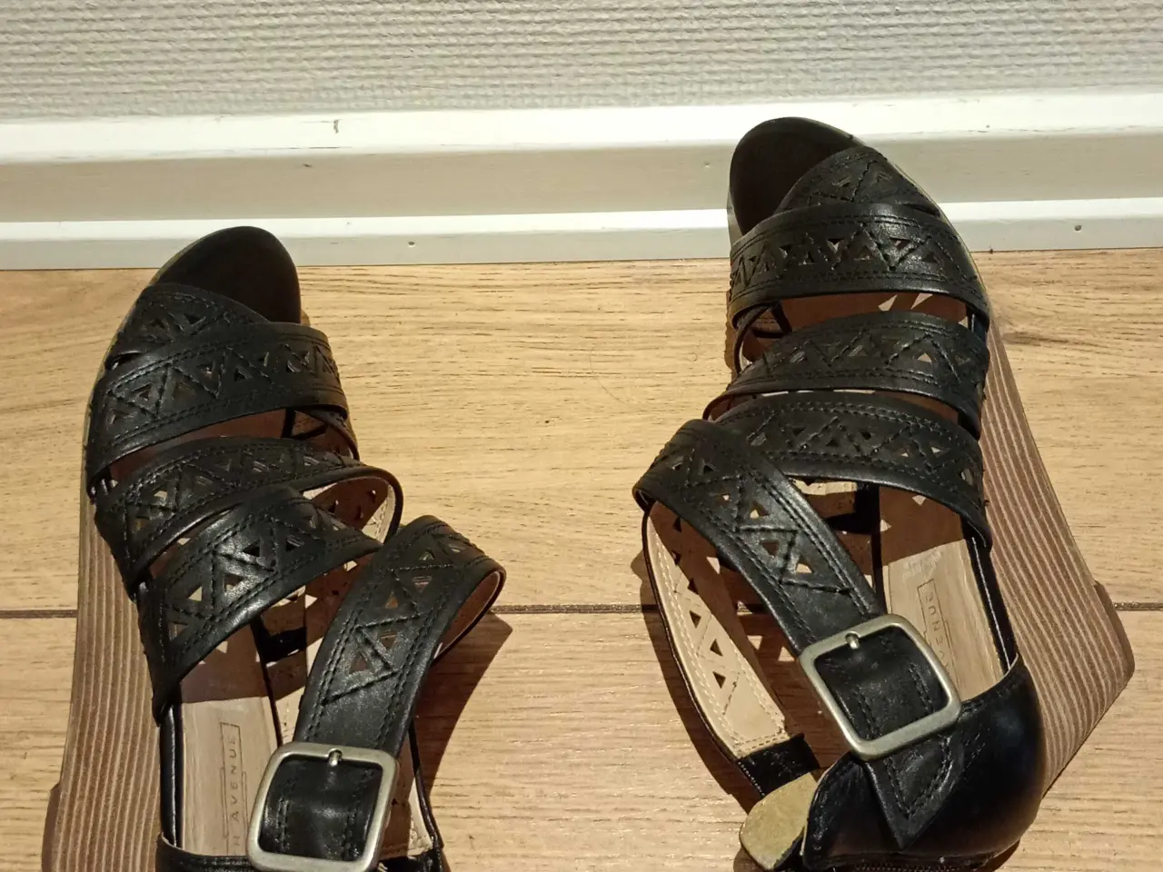 Billede 2 - Fine damesandaler med lynlaas, 5TH AVENUE, str. 39