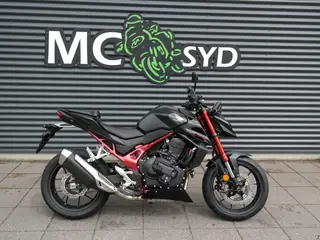 Honda CB 750 Hornet E-Clutch MC-SYD BYTTER GERNE
