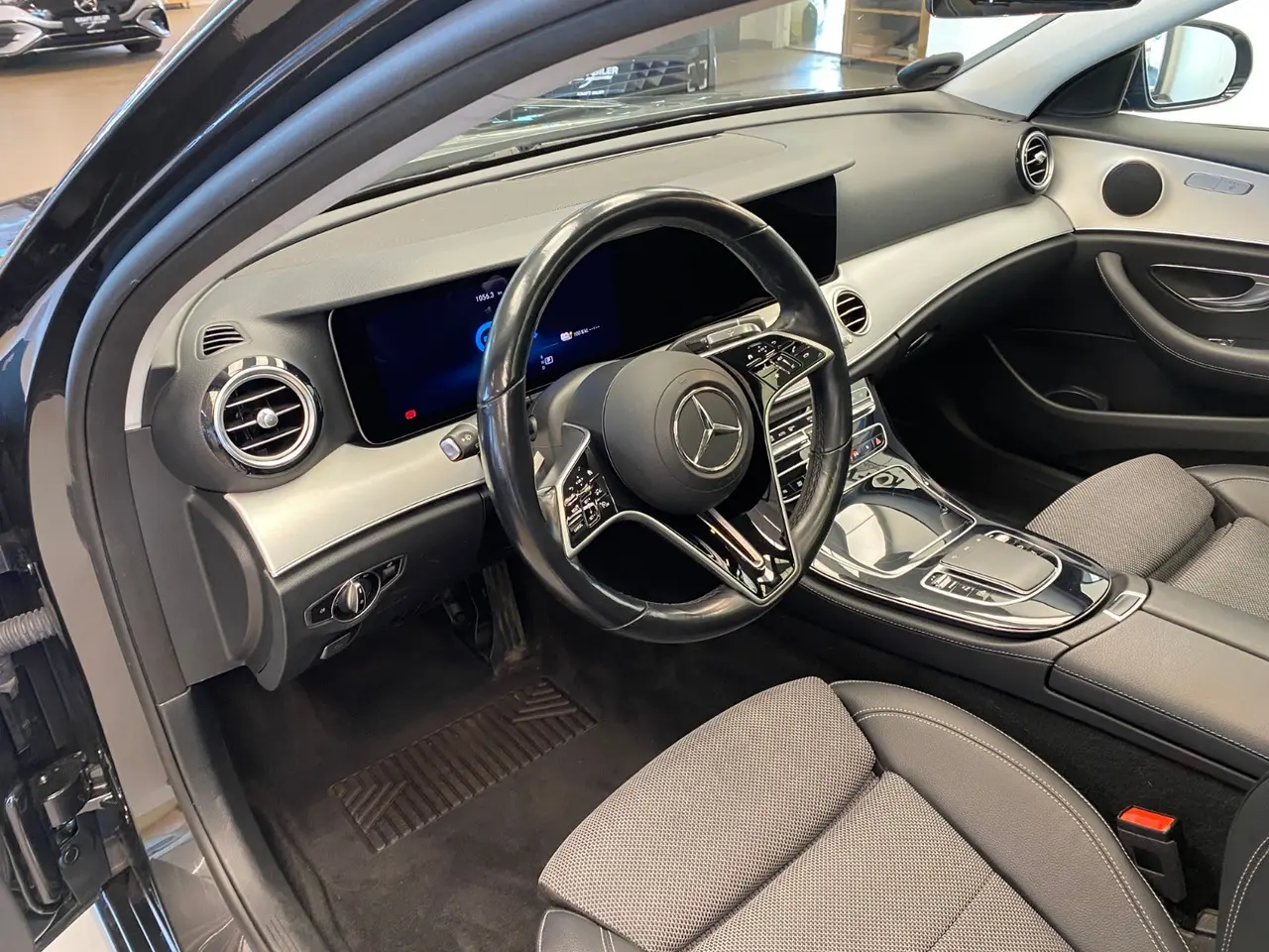 Billede 9 - Mercedes E300 e 2,0 Avantgarde stc. aut.