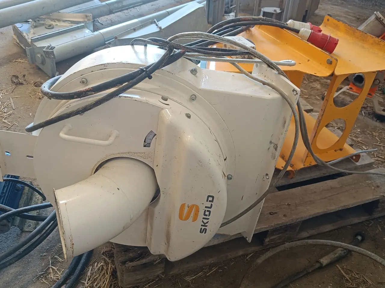 Billede 4 - - - - Skiold skivemølle SK5000 11 kw