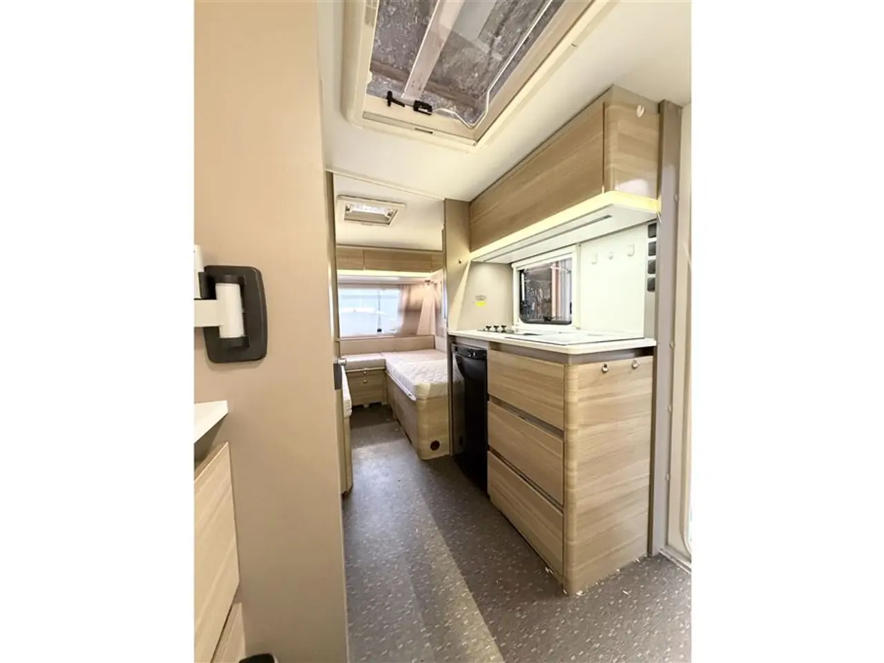 Billede 11 - 2015 - Adria Altea 492 LU Enkeltsenge-Lamel-Mover-Telt