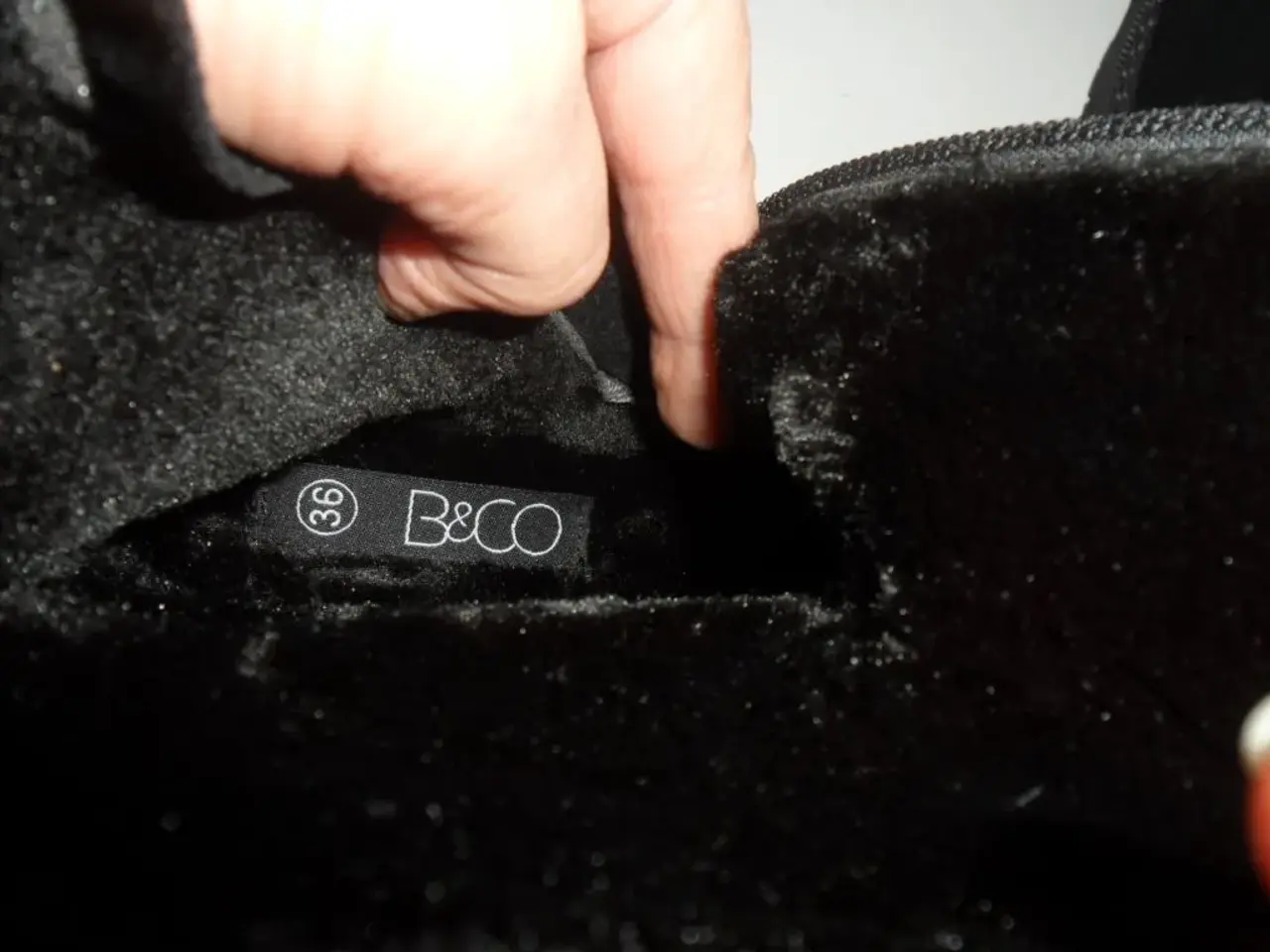 Billede 3 - NY  B & CO støvler str. 36, Nedsat