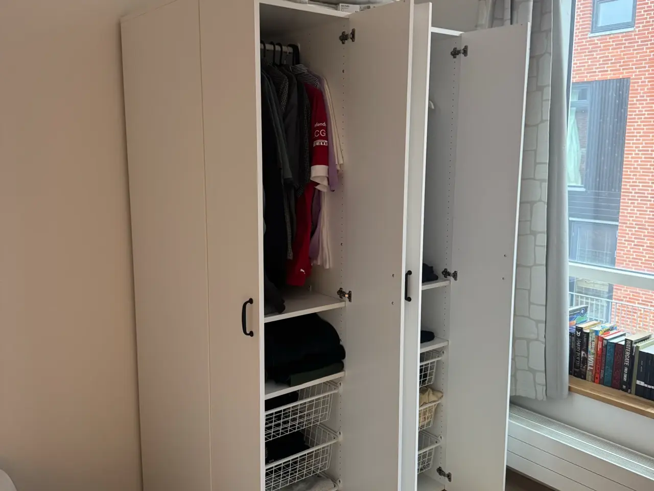 Billede 2 - IKEA LASTARE garderobeskab