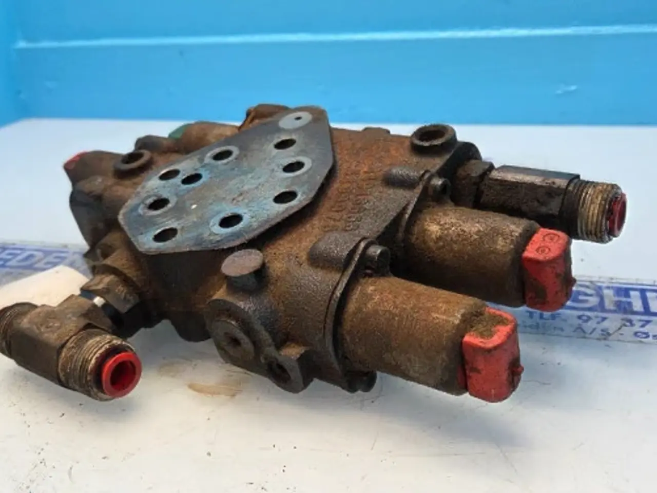 Billede 13 - New Holland T7.315 Hydraulikventil 87523105