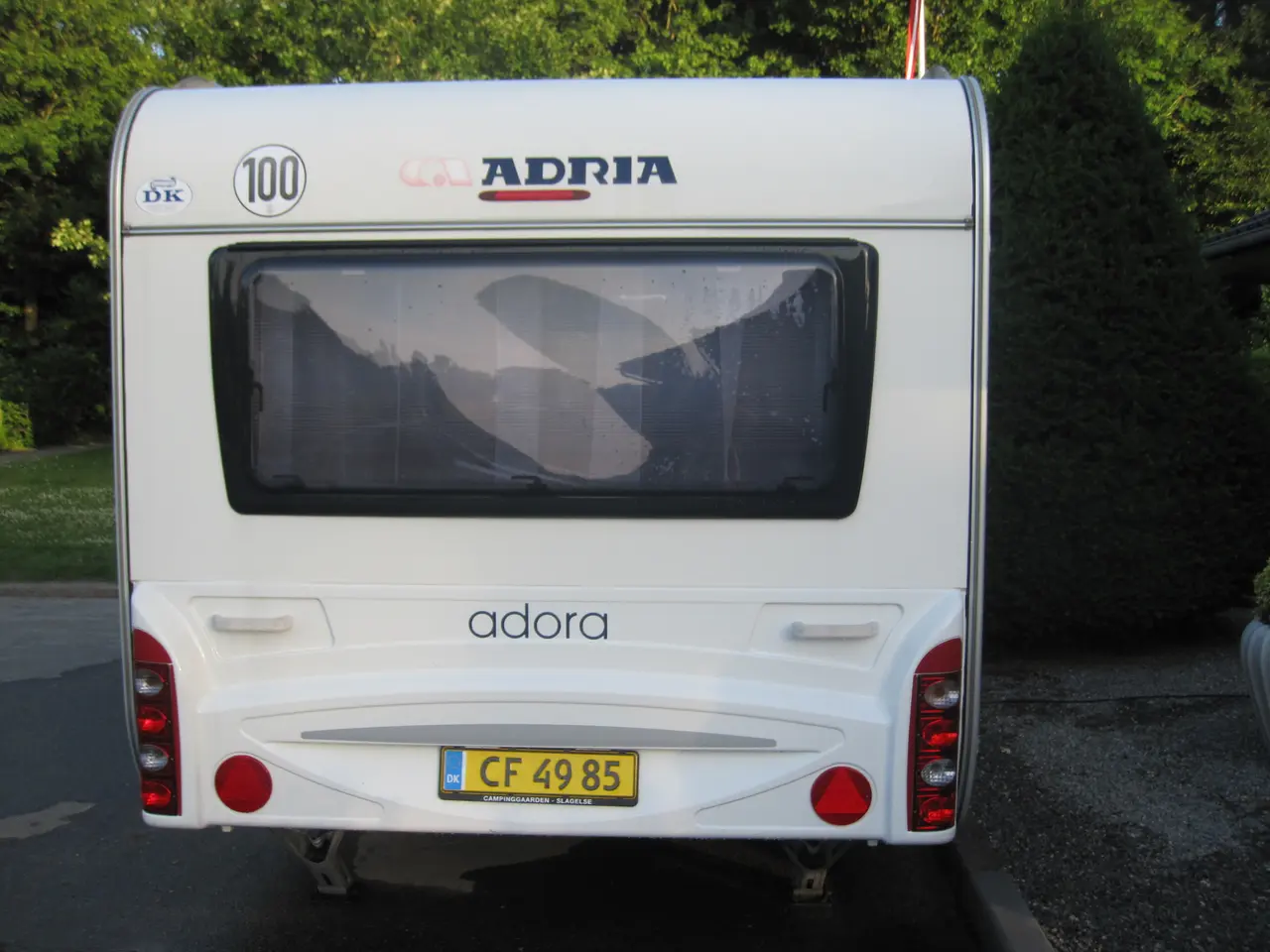 Billede 2 - Campingvogn ADRIA  ADORA 472 LU R Årgang 2012